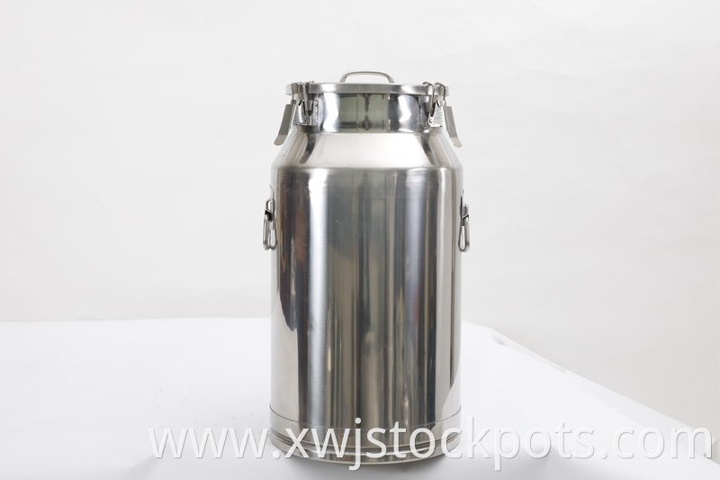 Stainless Steel Milk Bucket With Lid 1